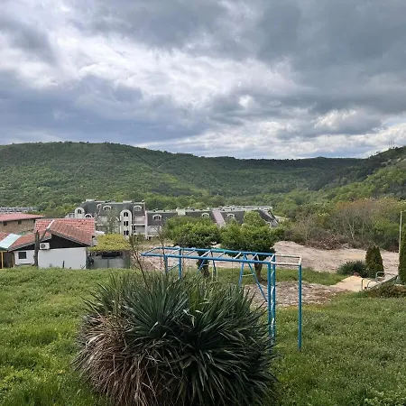 Sea View 1 Bedroom - Pool & Free Parking - * Cavarna